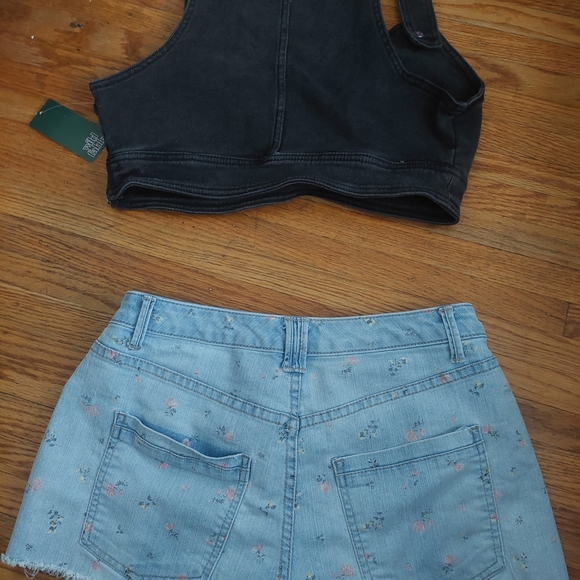 Wild Fable Charcoal Denim Crop Top Sz M W/ Denim Floral Cut Off SHORTS Sz 6 (D) - Picture 6 of 6